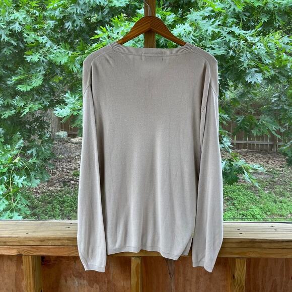 525 America Men's Tan V-Neck Pullover Sweater Size L. NWOT - Picture 2 of 6